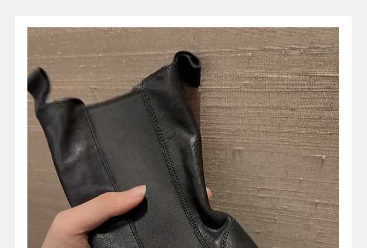 Chelsea Faux Boots Leather Short