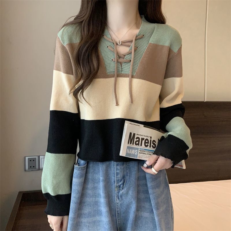 Color V-Neck Lace-Up Block Sweater