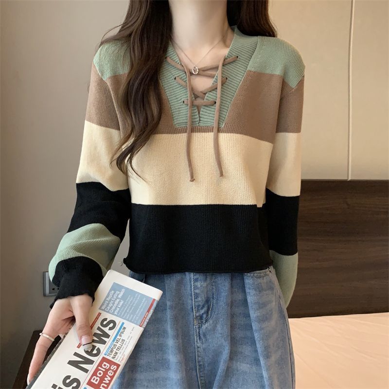Color V-Neck Lace-Up Block Sweater