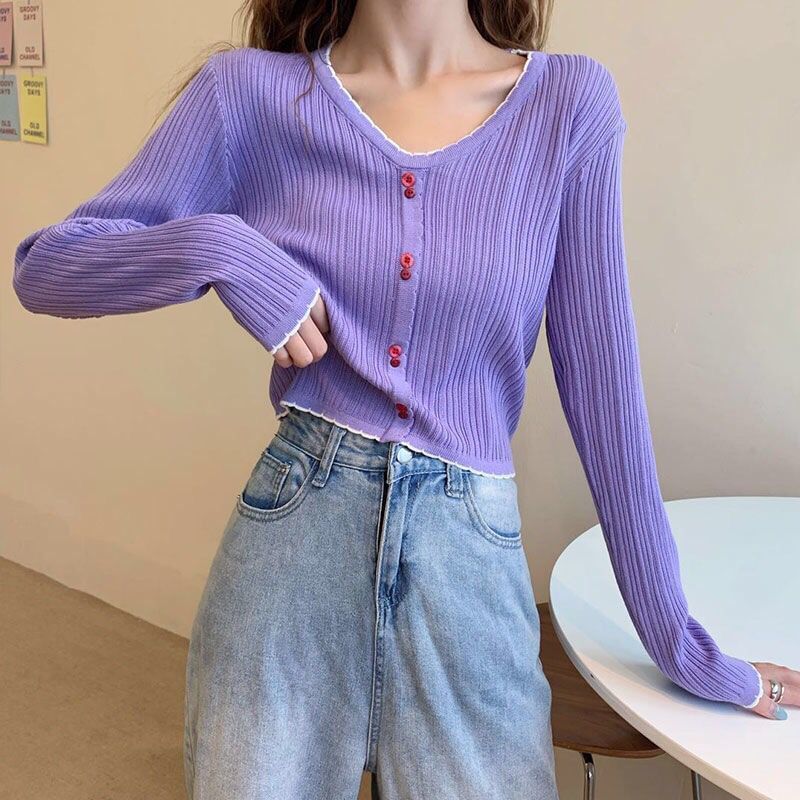 Button Long-Sleeve Contrast Knit Trim V-Neck Ribbed Crop Top