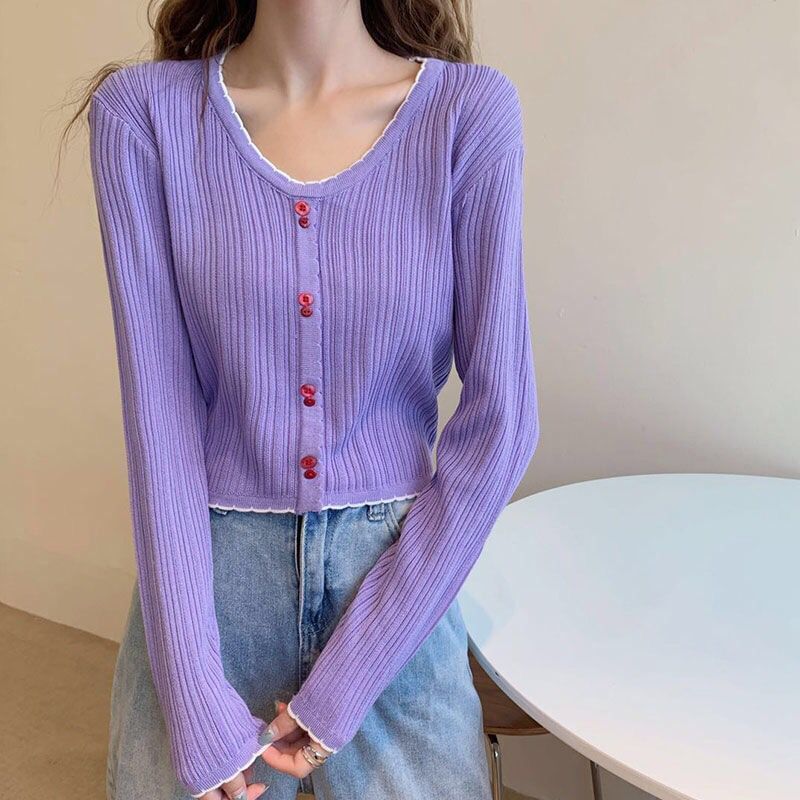 Button Long-Sleeve Contrast Knit Trim V-Neck Ribbed Crop Top