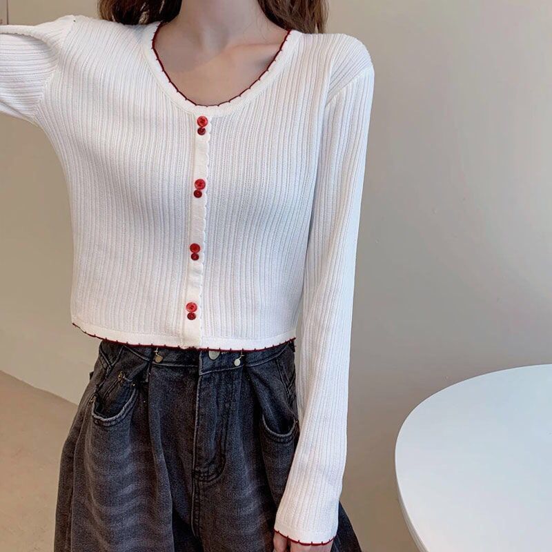 Button Long-Sleeve Contrast Knit Trim V-Neck Ribbed Crop Top