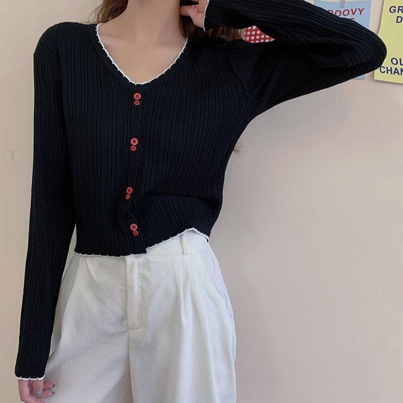 Button Long-Sleeve Contrast Knit Trim V-Neck Ribbed Crop Top