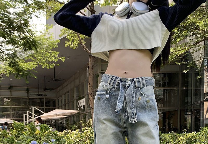 Mid Washed Rise Loose Jeans Fit