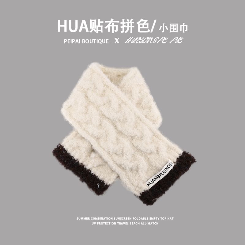 Contrast Scarf Applique Trim Label