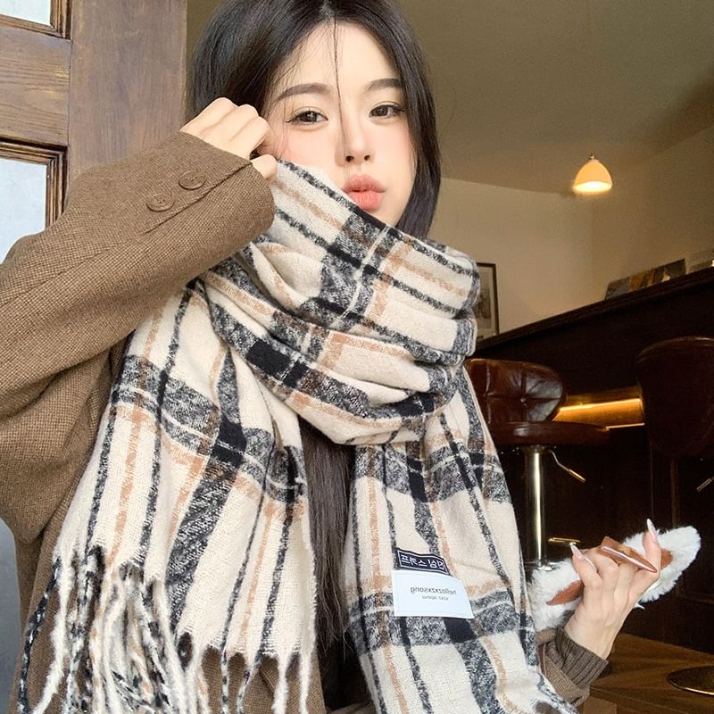 Scarf Plaid Tasseled