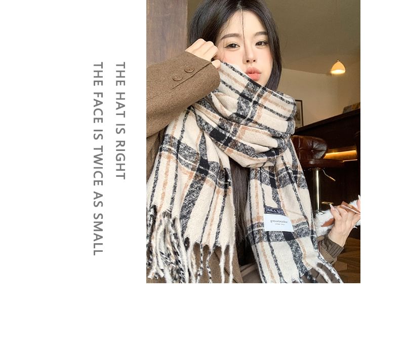 Scarf Plaid Tasseled