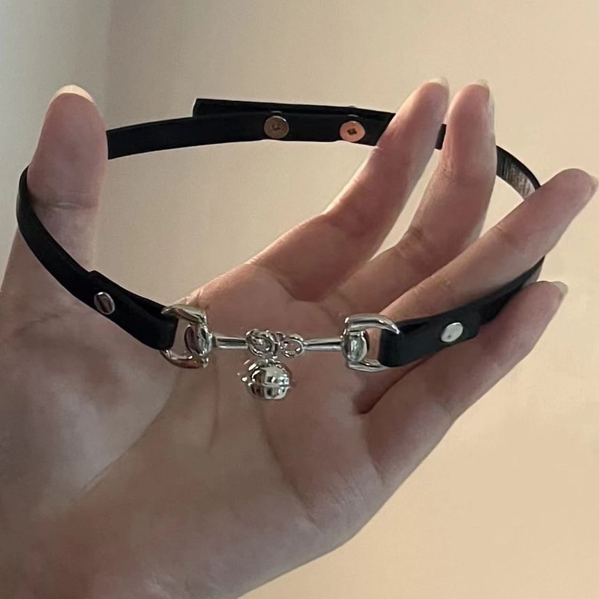 Faux Choker Bell Leather