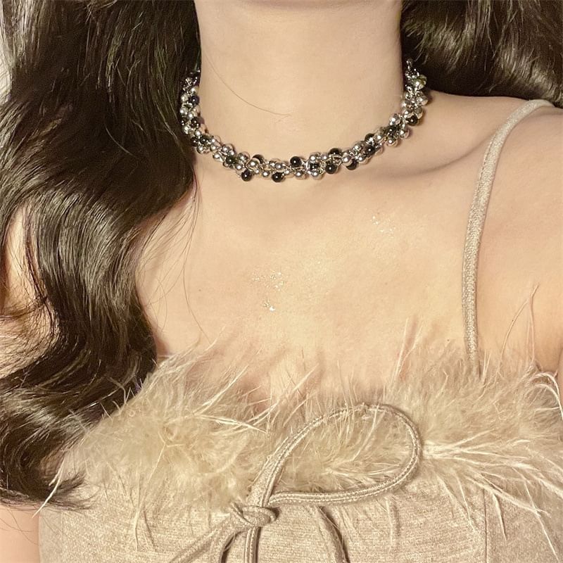 Choker Beaded Layered