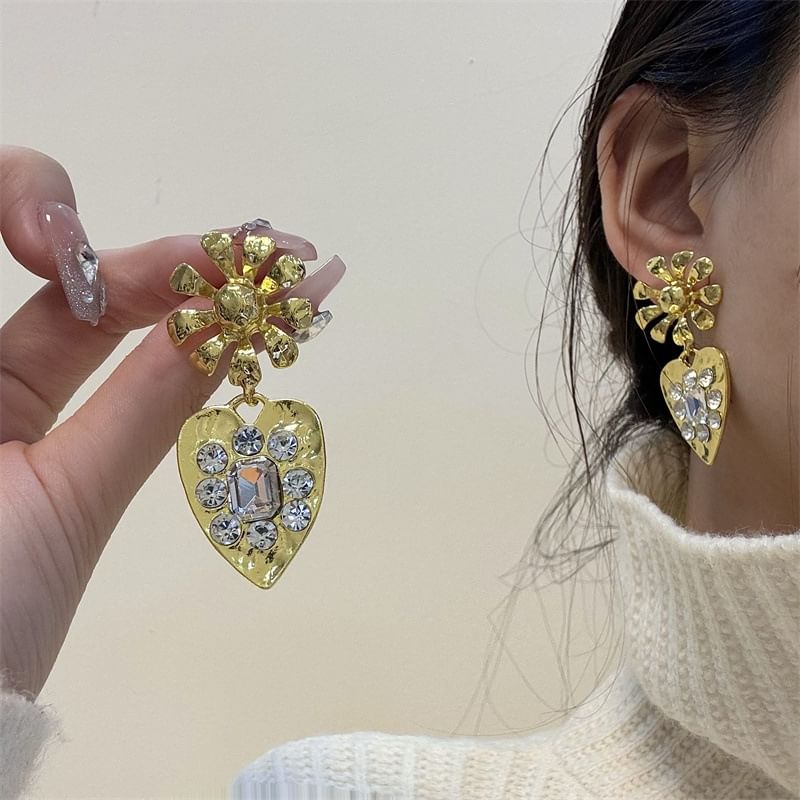 Earring Rhinestone Heart Drop
