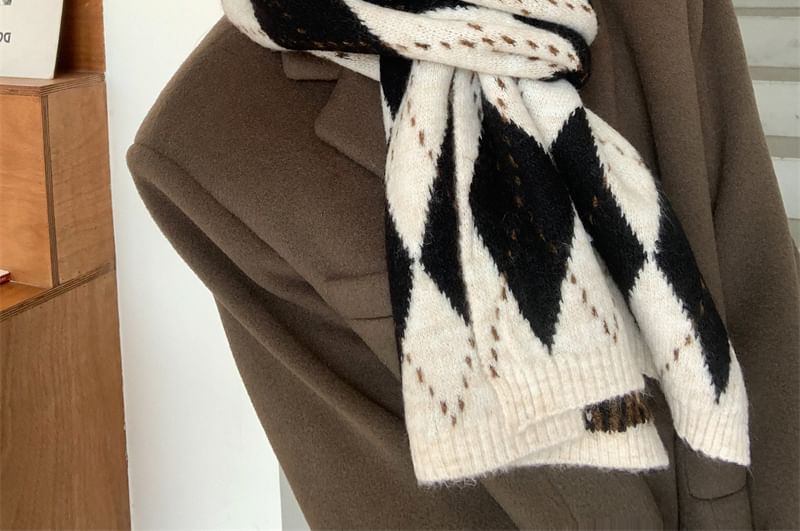 Knit Argyle Scarf