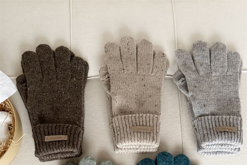 Wool Knit Applique Gloves Lettering Touchscreen
