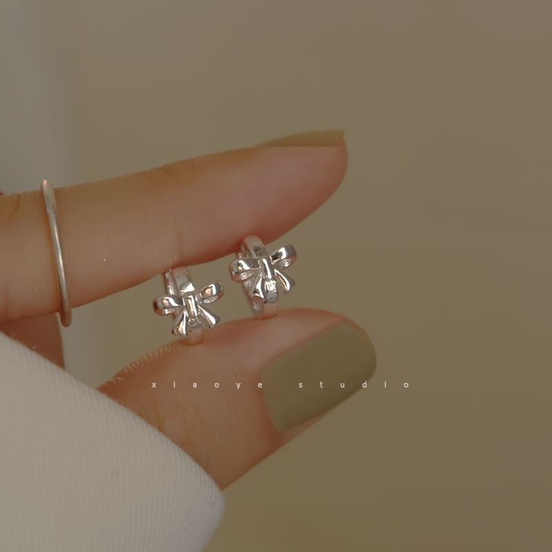 Huggie Bow Earring Sterling Silver