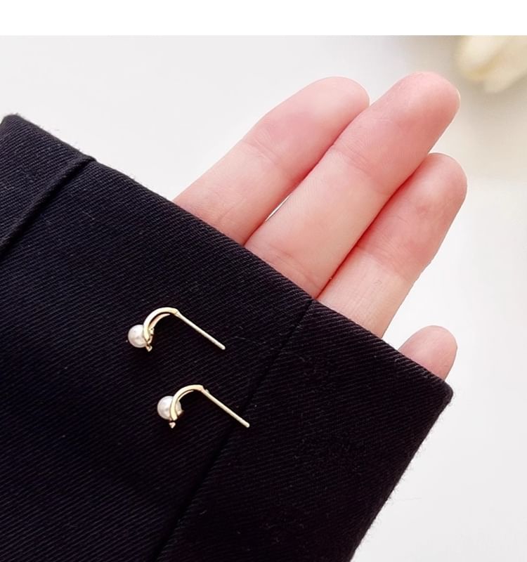 Pearl Sterling Faux Earring Silver Stud