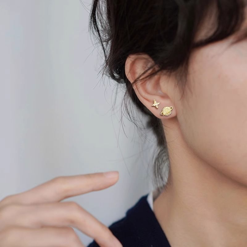 Asymmetrical Star Sterling Silver Earring Barbell Rhinestone