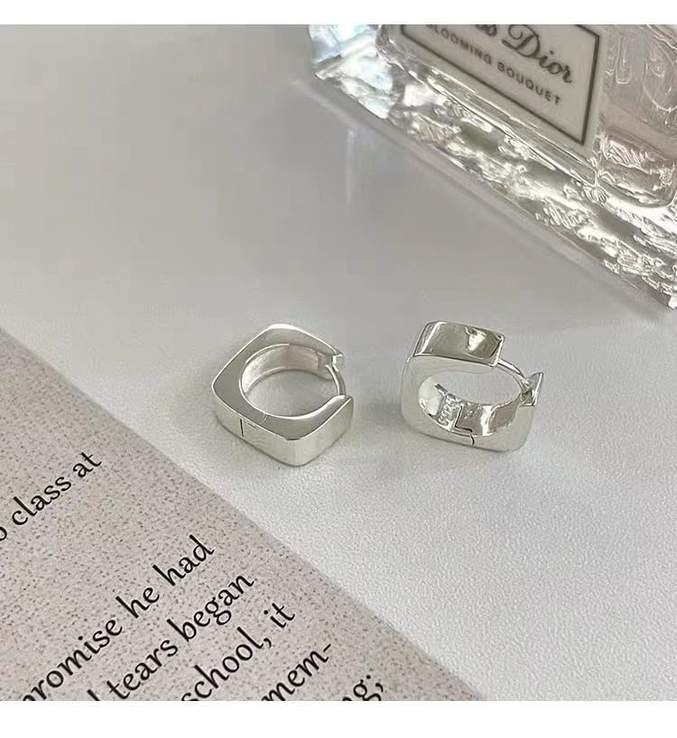 Sterling Silver Thick Huggie Earring