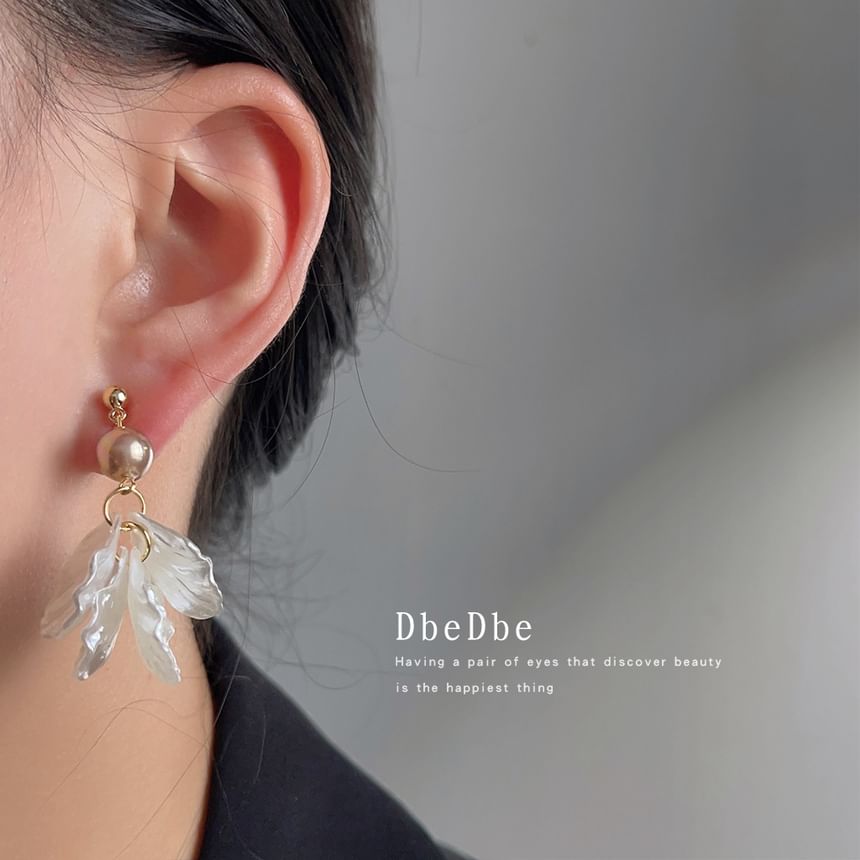 Clip-On Earring Floral Drop