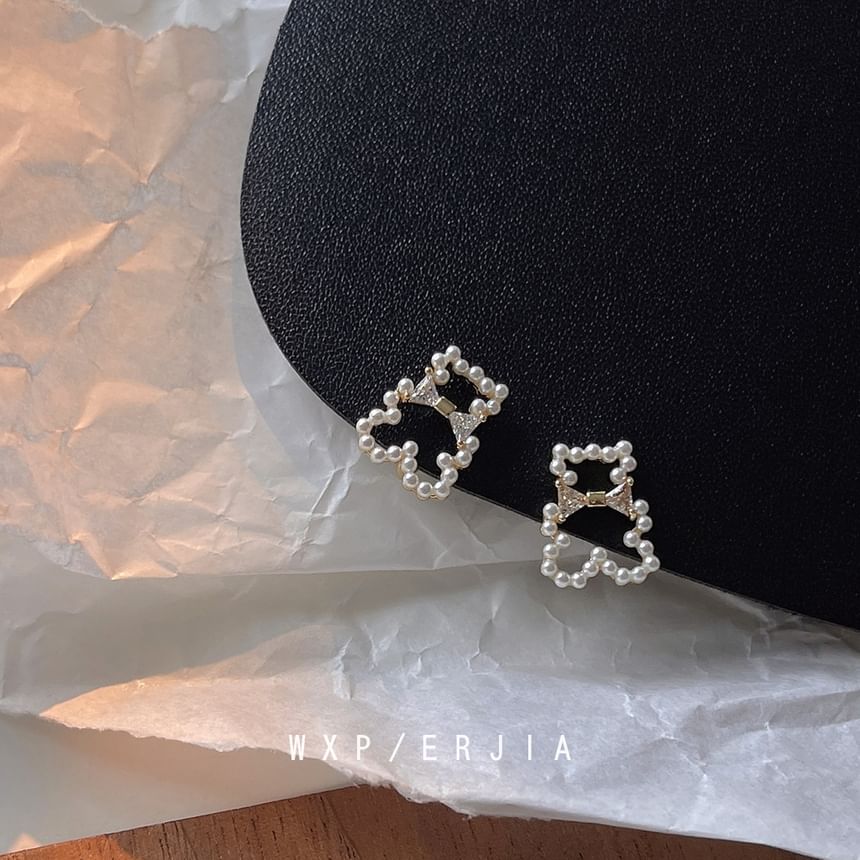 Earring Pearl Bear Rhinestone Clip-On Faux