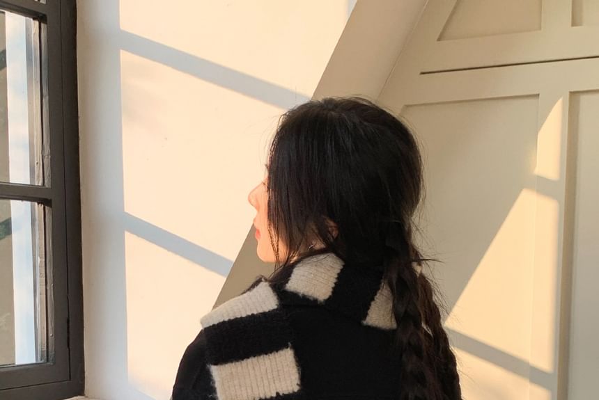 Scarf Knit Light Striped