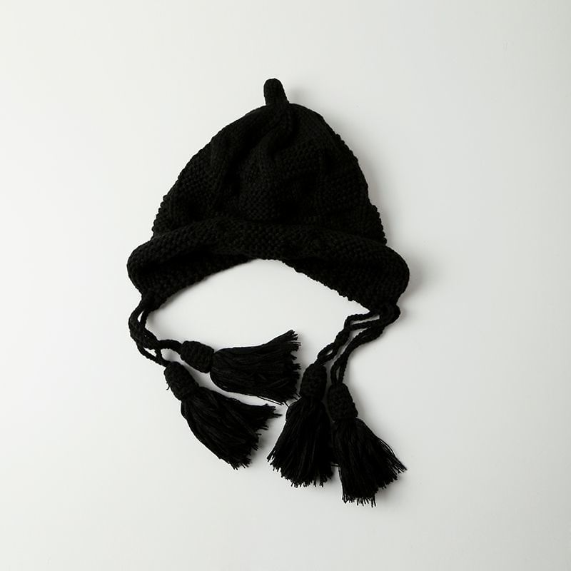 Tasseled Bonnet Hat Knit