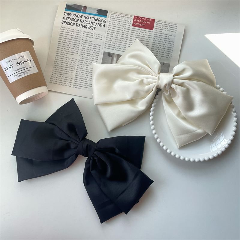 Plain Clip Hair Bow