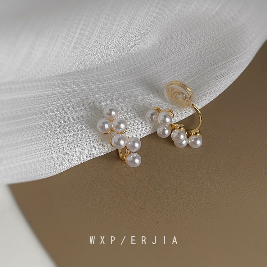 Alloy Ear Pearl Cuff Faux