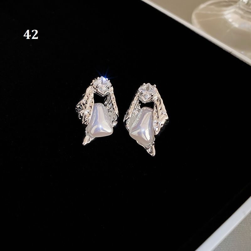 Designs) (Various Tone Earring Silver