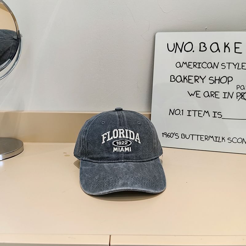 Washed Embroidered Lettering Cap Baseball