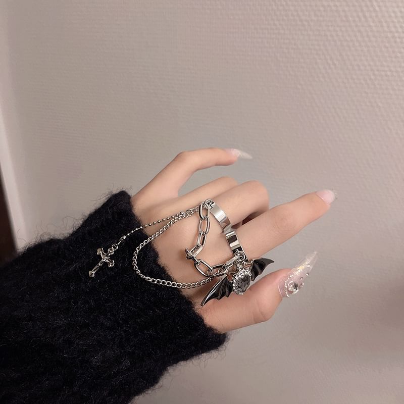 Bat Heart Alloy Ring Cross Wing Double