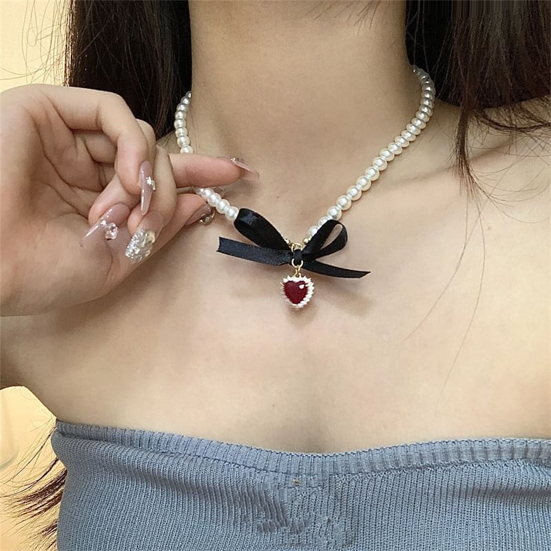 Heart Choker Faux Pearl Ribbon Pendant