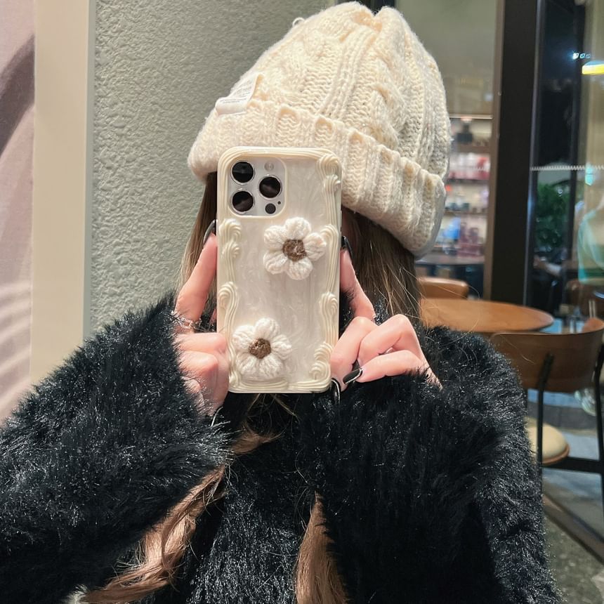 Phone Yarn Case Floral