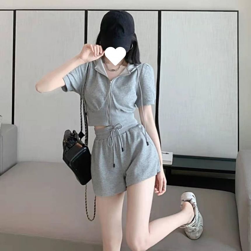 Plain Drawstring Set: Shorts Waist + Short-Sleeve Zip Sweat Hoodie