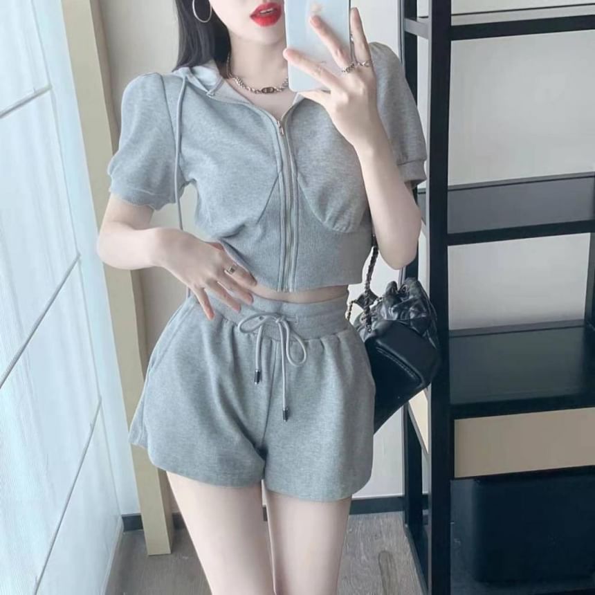 Plain Drawstring Set: Shorts Waist + Short-Sleeve Zip Sweat Hoodie