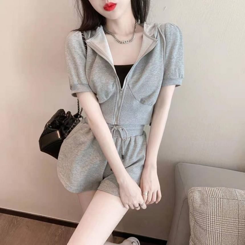 Plain Drawstring Set: Shorts Waist + Short-Sleeve Zip Sweat Hoodie