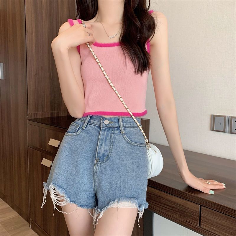 Top Scoop Crop Contrast Neck Knit Trim