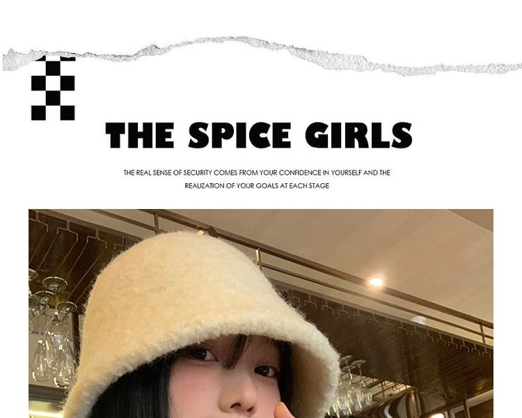 Hat Cloche Plain Wool