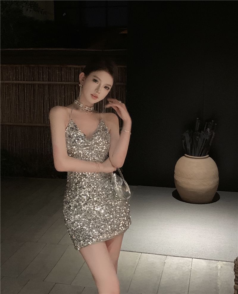 Halter Plain Sequin Mini Sheath Cocktail Dress Egirldoll