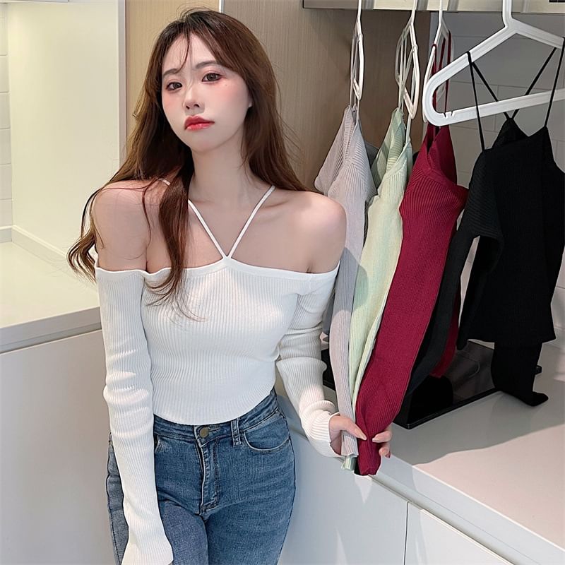 Cold-Shoulder Top Plain Long-Sleeve Knit