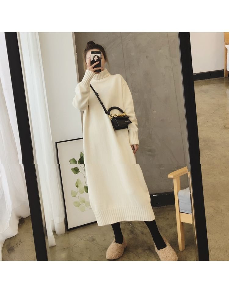 Turtleneck Plain Long-Sleeve Sweater Midi Dress
