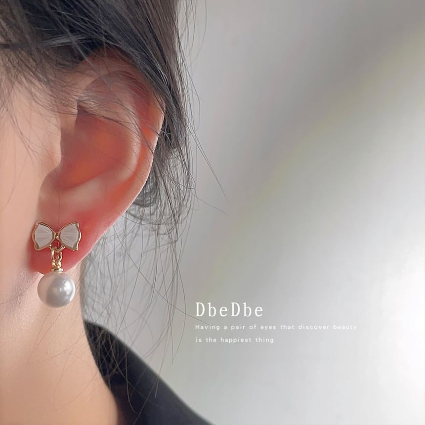 Bow Faux Pearl Drop Earring Cuff
