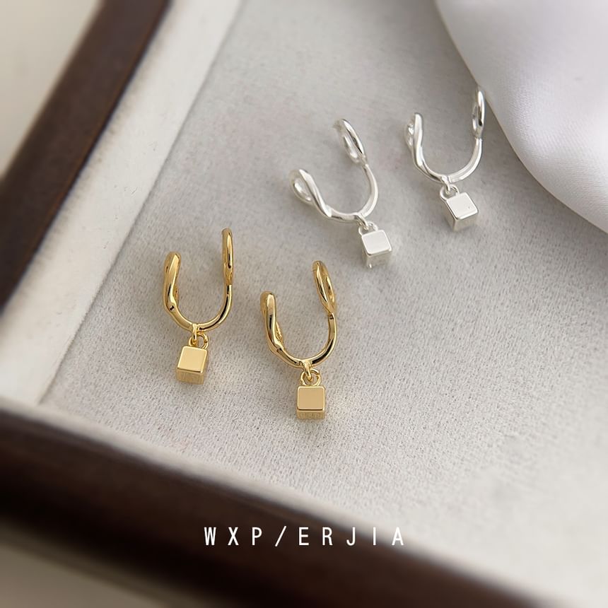 Cuff Drop Alloy Earring Cube