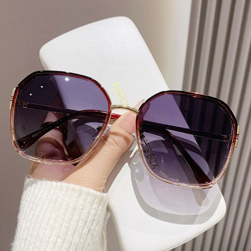 Frame Geometric Sunglasses