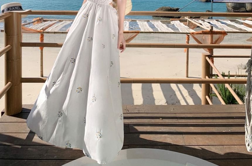 Embroidered Dress Halter Midi Neck A-Line