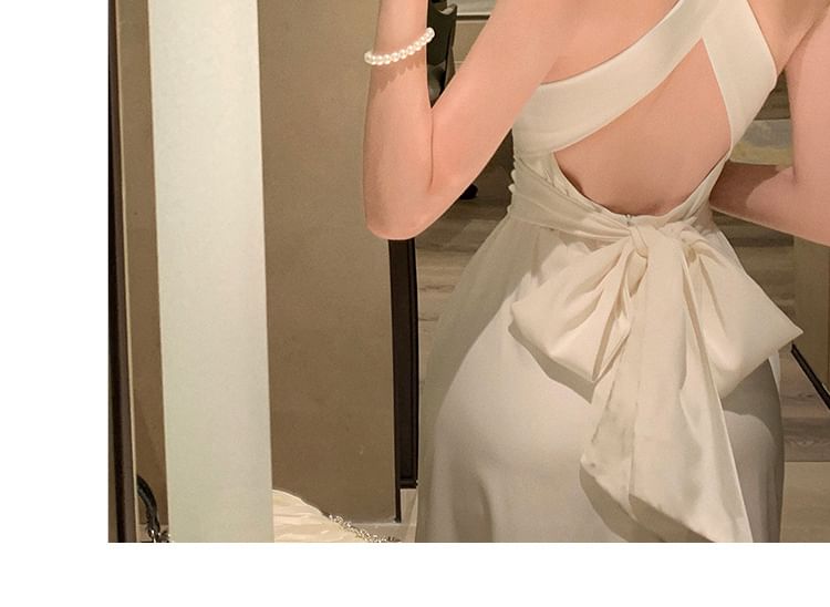 A-Line Cutout Dress Plain Maxi Sleeveless