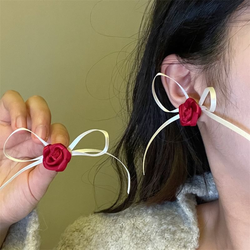 Ribbon Rose Earring Stud