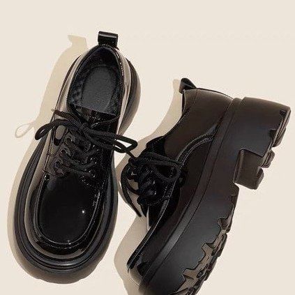 Lace-Up Chunky Platform Shoes Heel