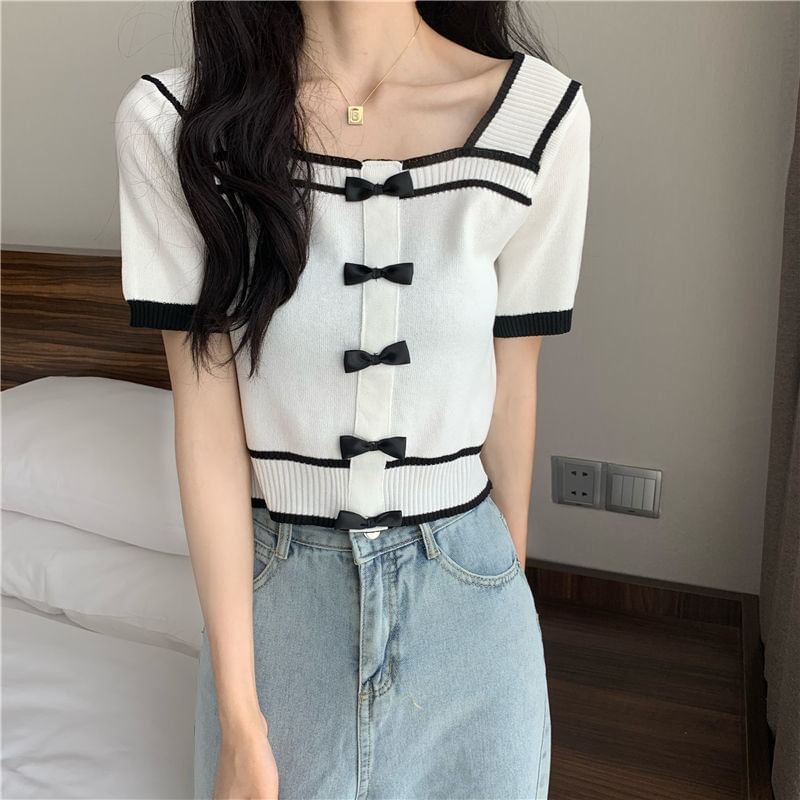 Square Short-Sleeve Knit Top Bow Neck