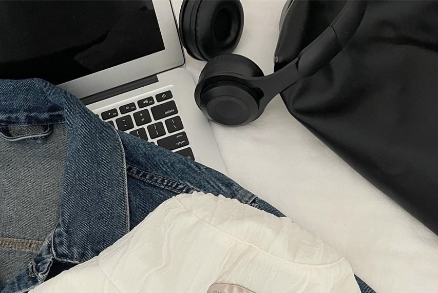 Hat Applique Textured Bucket