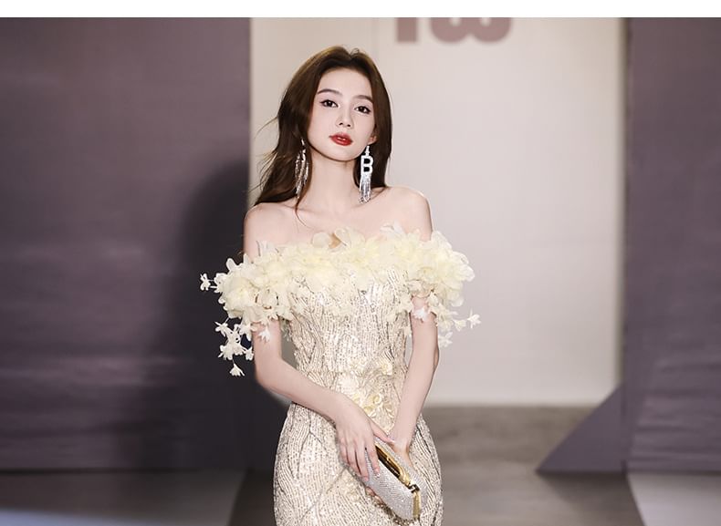 Evening Flower Detail Mermaid Gown Sequin Off-Shoulder