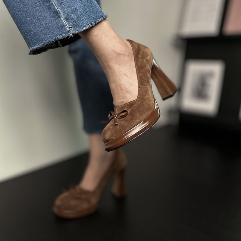 Chunky Pumps Bow Heel